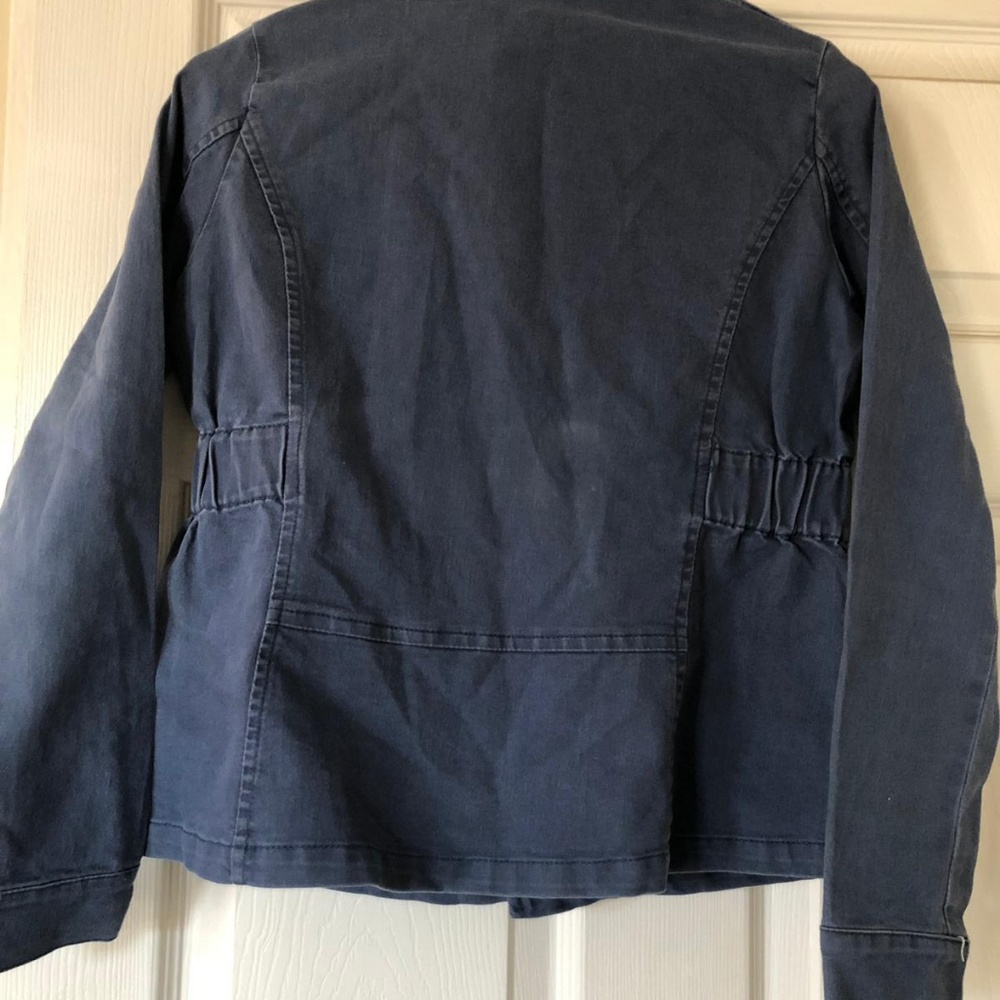 Jacket - Picture 2 of 3